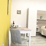 Carla - Few Steps To Ortigia Apartamento *